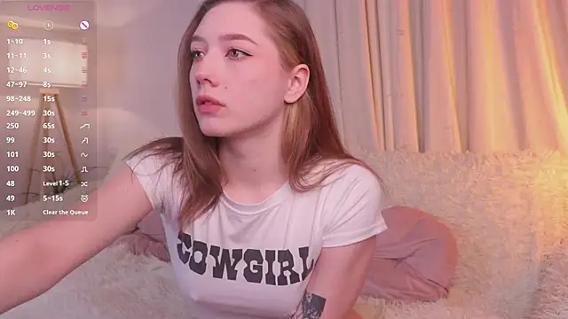Snapshot of SelestaRobertson chatting on May 16, 2026, 10:58 am SelestaRobertson online show from May 16, 2026, 10:58 am