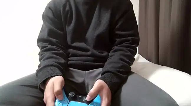 YU-KI00 online show from March 9, 2025, 3:54 am