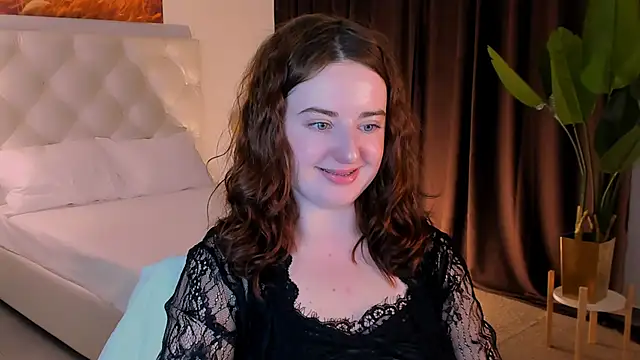 Snapshot of AnnTerry_ chatting on October 15, 2025, 12:24 pm AnnTerry online show from October 15, 2025, 12:24 pm