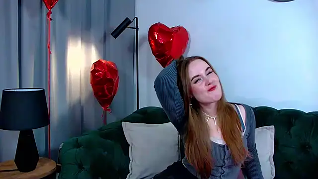 Snapshot of DanaDrake chatting on February 20, 2025, 1:03 am DanaDrake online show from February 20, 2025, 1:03 am