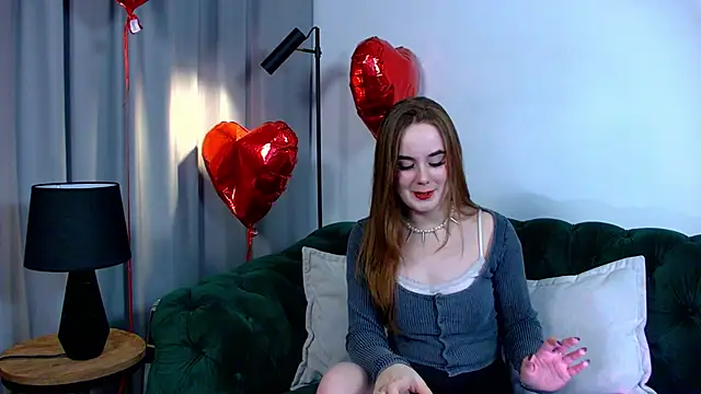 Snapshot of DanaDrake chatting on February 19, 2025, 9:25 pm DanaDrake online show from February 19, 2025, 9:25 pm