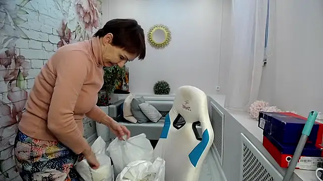 Cutie Asya online show from February 16, 2026, 4:44 am