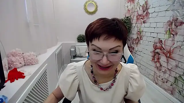 Snapshot of Cutie_Asya chatting on February 26, 2025, 7:45 am Cutie Asya online show from February 26, 2025, 7:45 am