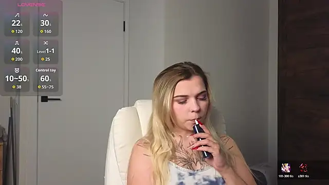 Kate Legend online show from July 29, 2026, 3:06 am