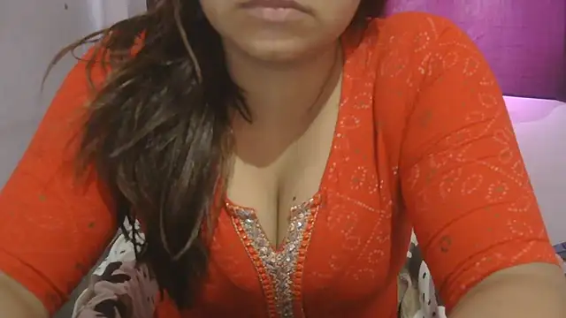 Snapshot of cutie-taara chatting on July 21, 2026, 3:09 am cutie-taara online show from July 21, 2026, 3:09 am