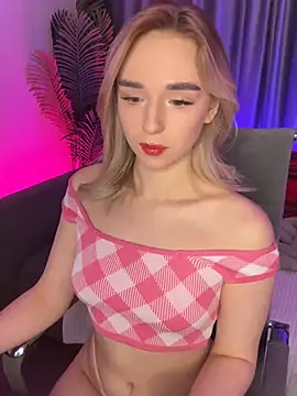 Snapshot of Eva_Millss chatting on December 26, 2024, 1:21 pm Eva Millss online show from December 26, 2024, 1:21 pm