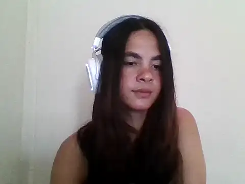 Snapshot of MalindaVip chatting on December 27, 2024, 10:23 am MalindaVip online show from December 27, 2024, 10:23 am