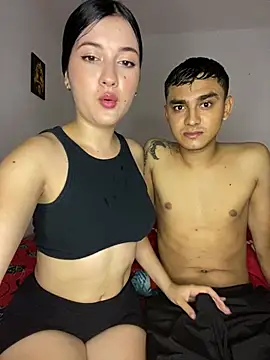 Snapshot of Jonlis01 chatting on March 20, 2026, 11:28 pm Jonlis01 online show from March 20, 2026, 11:28 pm