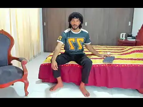 KarlMarley1 online show from August 5, 2026, 2:00 pm