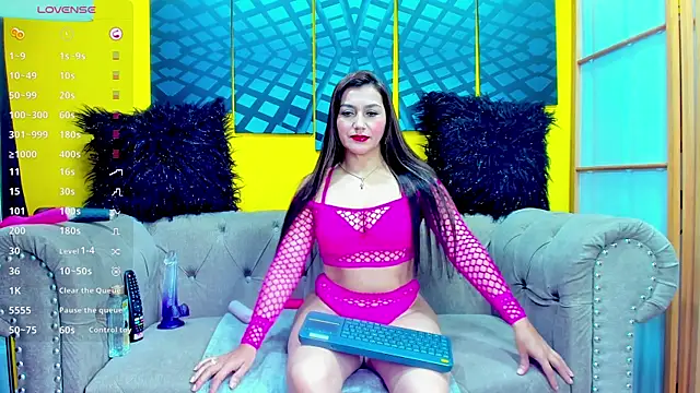 SusanSlim online show from October 19, 2025, 1:58 pm