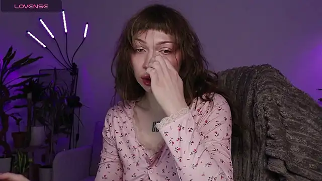 PaulaPratt online show from February 23, 2026, 4:25 am