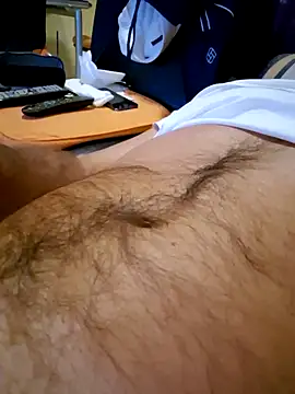 1talianBeutifulCock online show from February 16, 2025, 4:21 pm