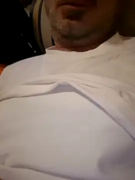 Snapshot of 1talianBeutifulCock chatting on January 16, 2026, 7:34 am 1talianBeutifulCock online show from January 16, 2026, 7:34 am