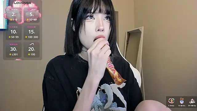 Velvetsky 1 online show from March 26, 2026, 11:41 am