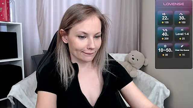 Sunny bunny6 online show from February 23, 2026, 4:03 am