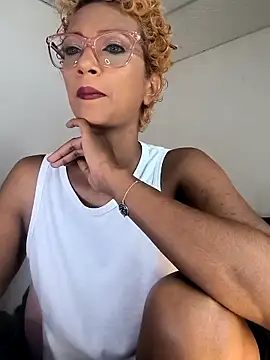 Amaliu  online show from October 9, 2025, 3:45 pm