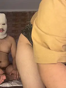 STEP SISTER1 online show from September 14, 2025, 12:05 pm