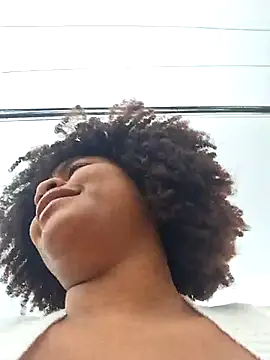 DANIELA MICHEL online show from March 6, 2025, 3:45 pm