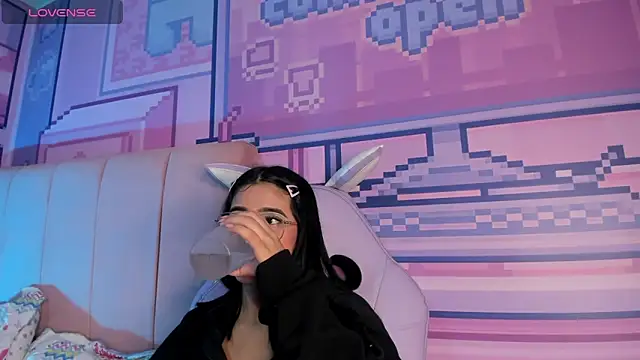 Snapshot of _18alice chatting on March 1, 2026, 4:01 am 18alice online show from March 1, 2026, 4:01 am