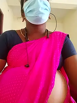 Snapshot of Preethytamilsexy chatting on August 9, 2026, 5:35 am Preethytamilsexy online show from August 9, 2026, 5:35 am