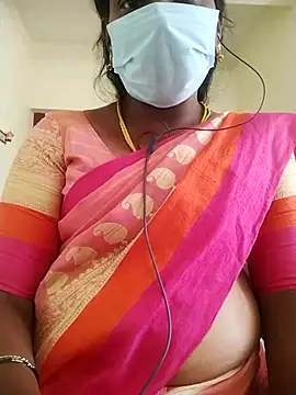 Snapshot of Preethytamilsexy chatting on June 5, 2026, 6:29 am Preethytamilsexy online show from June 5, 2026, 6:29 am