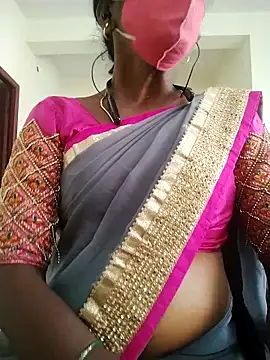 Snapshot of Preethytamilsexy chatting on December 22, 2025, 10:04 am Preethytamilsexy online show from December 22, 2025, 10:04 am