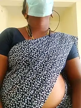 Snapshot of Preethytamilsexy chatting on July 3, 2026, 10:44 am Preethytamilsexy online show from July 3, 2026, 10:44 am