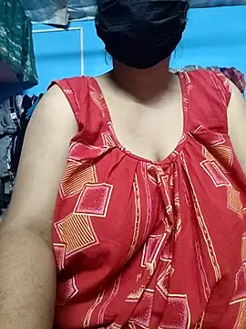 BERRY 00 online show from November 3, 2025, 6:00 pm