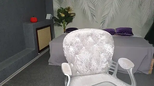 Nika Kitten online show from November 28, 2025, 10:04 am