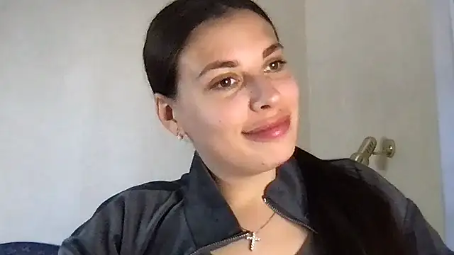 MoonriseGoddess online show from May 8, 2026, 9:35 am