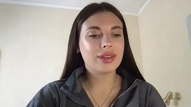 MoonriseGoddess online show from April 26, 2026, 9:28 am