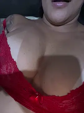 luara1988 online show from December 20, 2025, 10:07 am