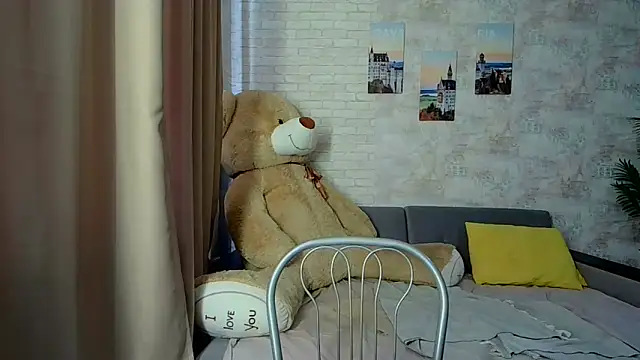 Anika bloom online show from February 14, 2026, 12:27 pm