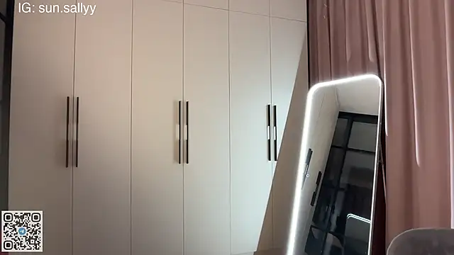 sunsally online show from April 2, 2026, 10:05 pm