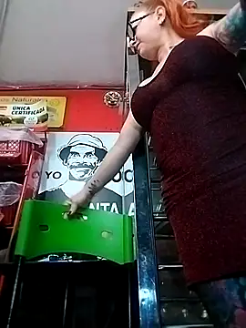 EMILY ROUSSE71 online show from October 29, 2025, 9:14 pm