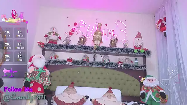 EMILY ROUSSE71 online show from November 19, 2025, 10:10 pm