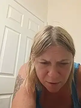 Playmate86 online show from July 4, 2026, 1:48 pm