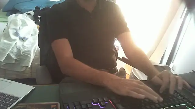 shyfrenchcock1 online show from July 27, 2026, 9:27 am