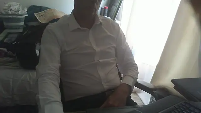 shyfrenchcock1 online show from July 20, 2026, 12:40 pm