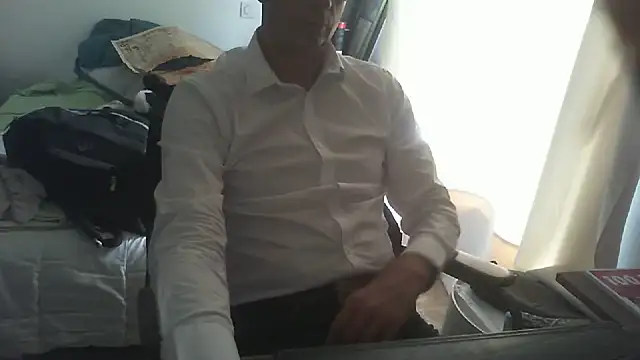 shyfrenchcock1 online show from July 21, 2026, 7:53 am