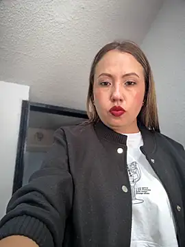 VIOLETA-25  online show from October 30, 2025, 2:58 pm