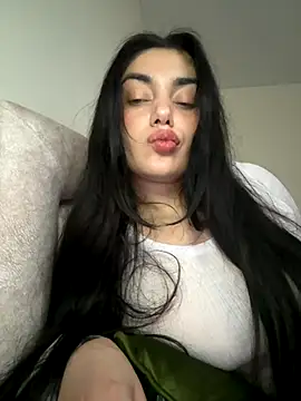 Snapshot of Sweet_Khalifa_ chatting on October 9, 2025, 1:11 pm Sweet Khalifa  online show from October 9, 2025, 1:11 pm