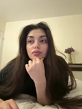 Snapshot of Sweet_Khalifa_ chatting on December 13, 2024, 6:05 pm Sweet Khalifa  online show from December 13, 2024, 6:05 pm