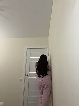 Snapshot of Sweet_Khalifa_ chatting on January 24, 2025, 5:32 pm Sweet Khalifa  online show from January 24, 2025, 5:32 pm