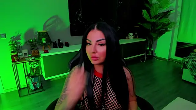 anemarieejolie online show from July 27, 2026, 10:28 pm