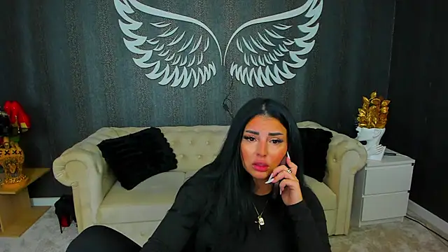 Snapshot of anemarieejolie chatting on November 6, 2025, 5:39 pm anemarieejolie online show from November 6, 2025, 5:39 pm