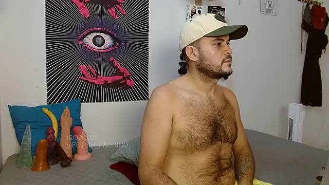 Snapshot of fetish_padrino chatting on September 17, 2025, 4:09 pm fetish padrino online show from September 17, 2025, 4:09 pm