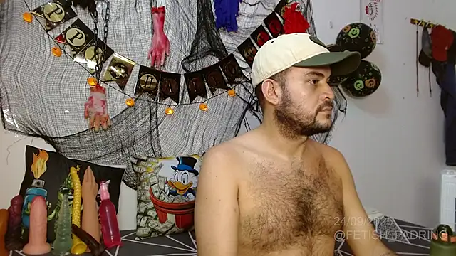 Snapshot of fetish_padrino chatting on September 25, 2025, 1:55 am fetish padrino online show from September 25, 2025, 1:55 am