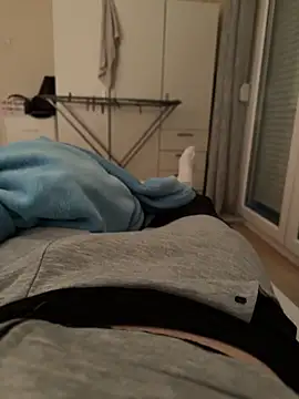 jessieandjames29 online show from February 26, 2025, 4:38 pm