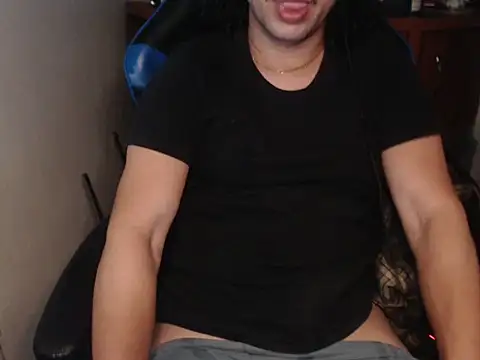 Snapshot of anjonoturno1 chatting on December 16, 2025, 9:13 am anjonoturno1 online show from December 16, 2025, 9:13 am